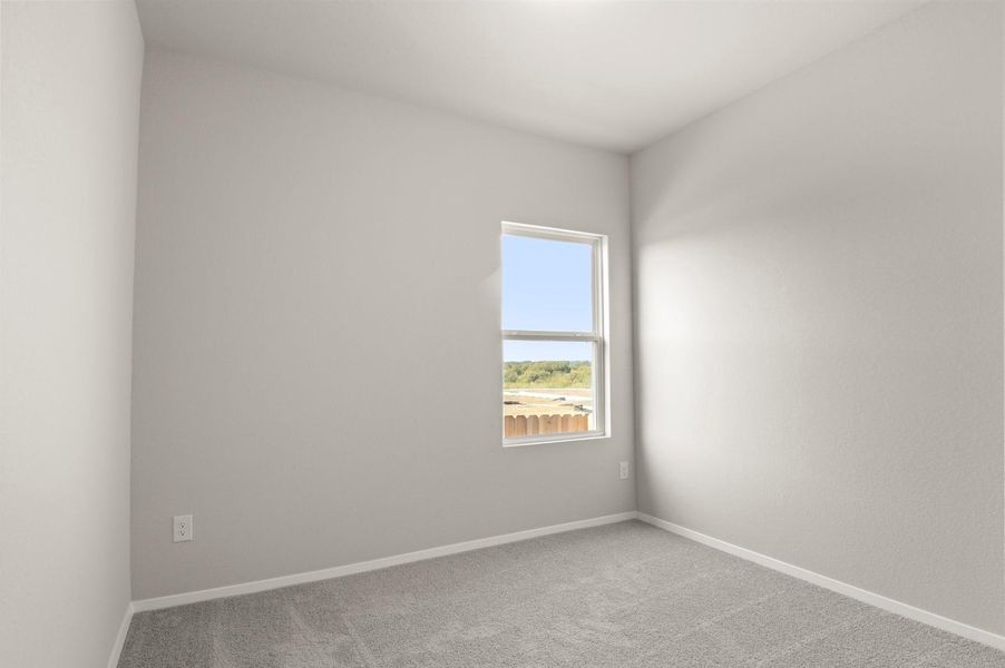 Spacious, unfurnished interior of a new home in Cloverleaf, Austin (Image 17).