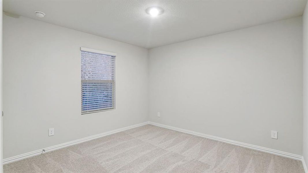 Spacious, unfurnished interior of a new home in Eastridge - Spring Series, McKinney (Image 34).