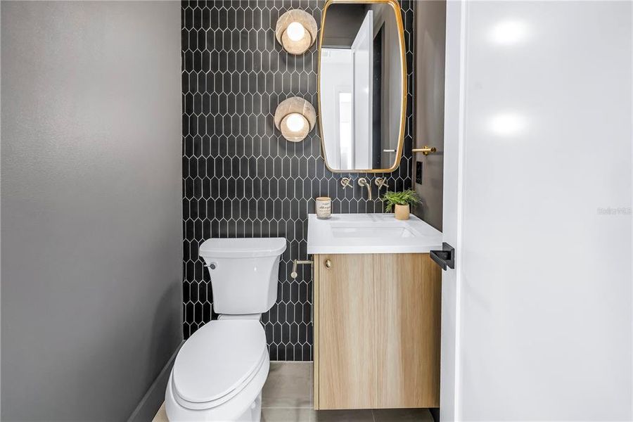 Image 43 of a home in .