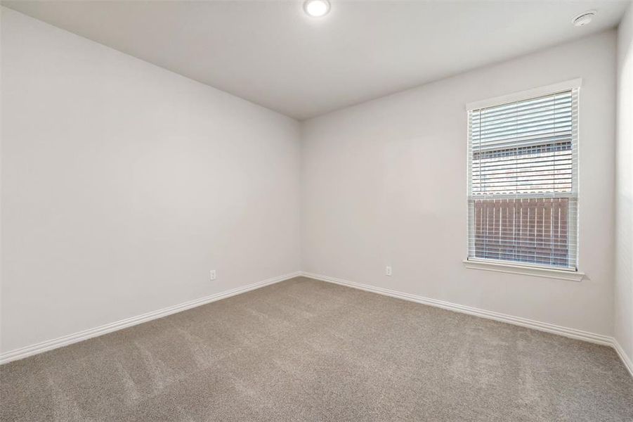 Spacious, unfurnished interior of a new home in Northstar, Haslet (Image 24).