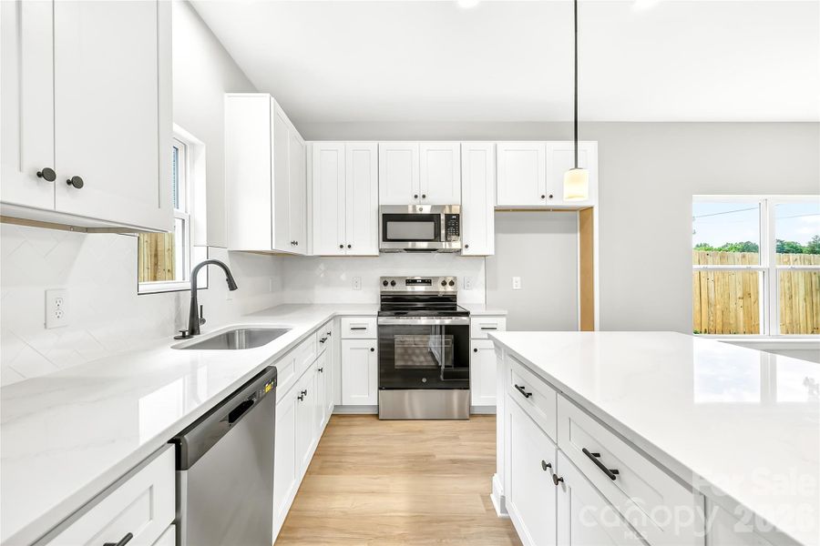 Furnished interior view inside a new home in , Kannapolis (Image 9).