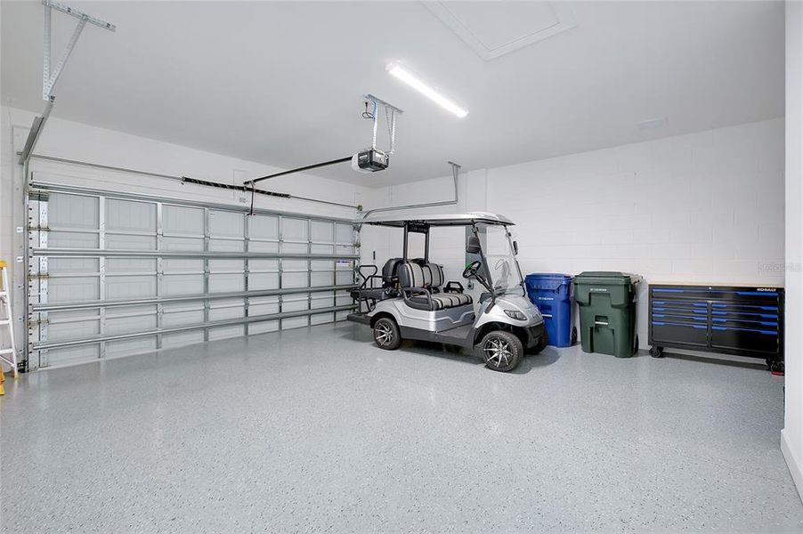 Spacious, unfurnished interior of a new home in , Englewood (Image 25).