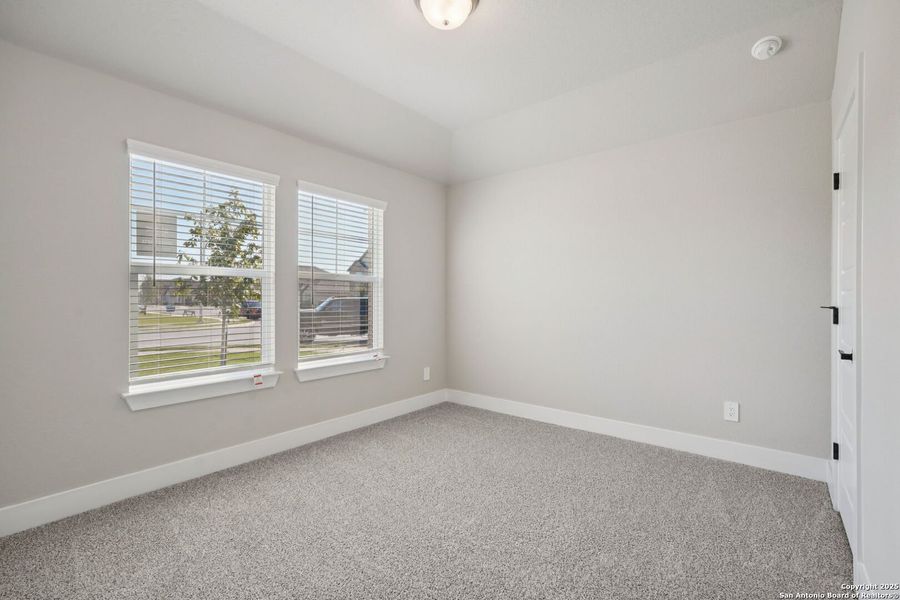 Spacious, unfurnished interior of a new home in Carmel Ranch, Schertz (Image 31). Spacious, unfurnished interior of a new home in Carmel Ranch, Schertz (Image 31).