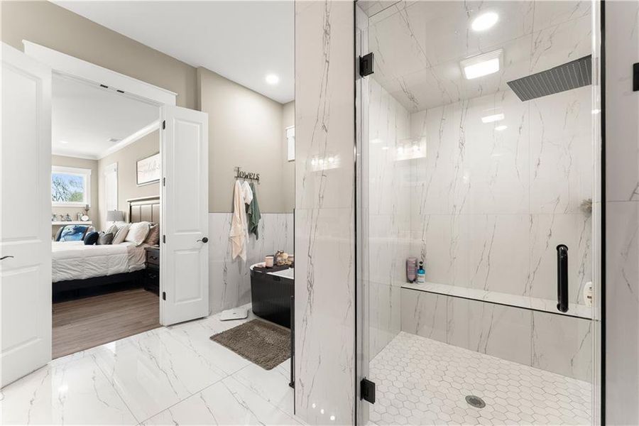 Furnished interior view inside a new home in , Dawsonville (Image 42).