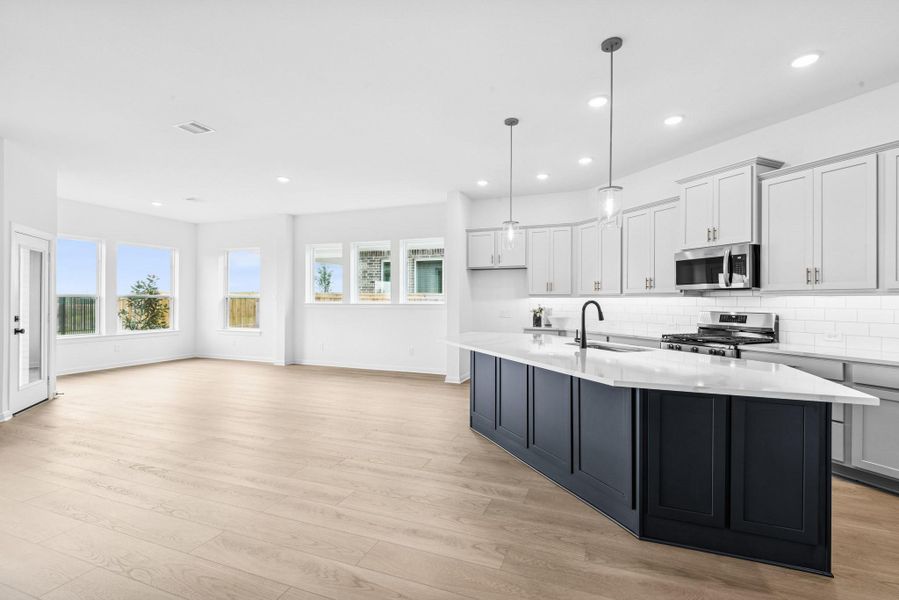Furnished interior view inside a new home in The Grand Prairie 50’, Hockley (Image 12).