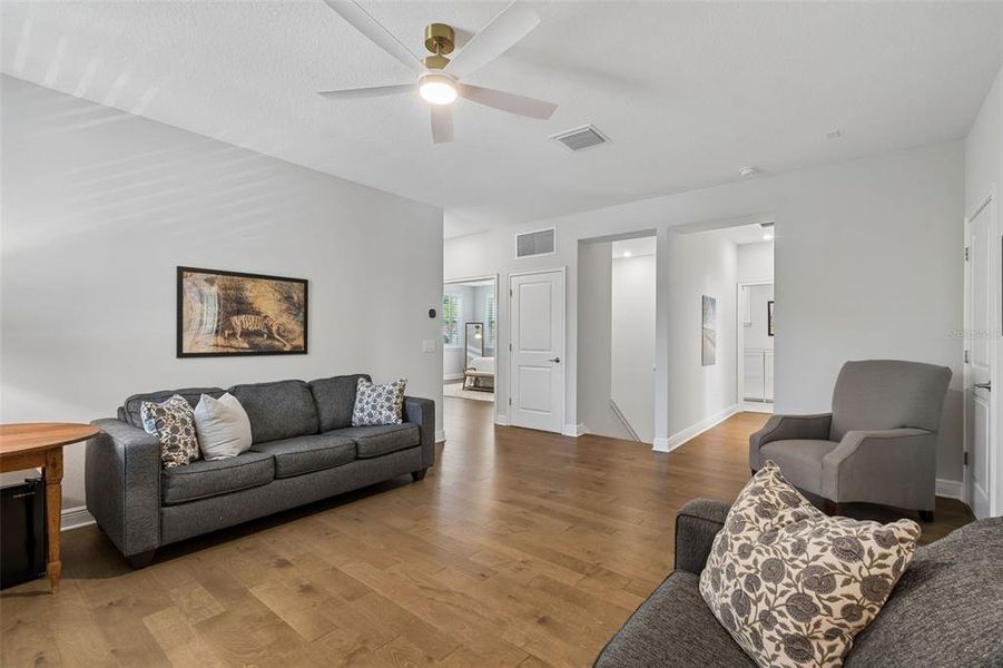 Furnished interior view inside a new home in , Tampa (Image 37).