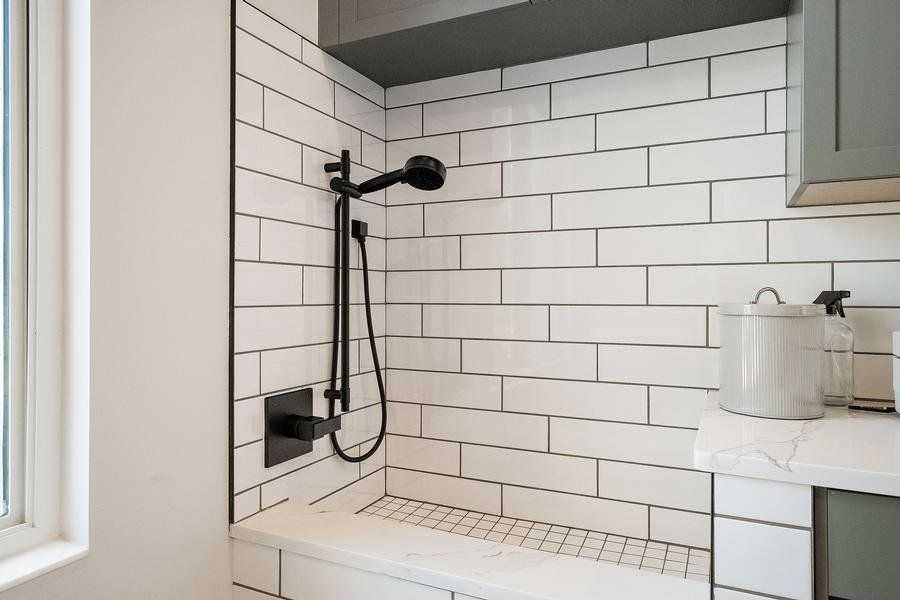 Representative interior finishes for a home built from the Riviera by GHO Homes in The Reserve at Grand Harbor, Vero Beach (Image 98).