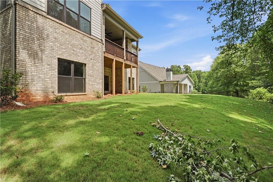 Exterior details and patio area of a home in , Jefferson (Image 32).