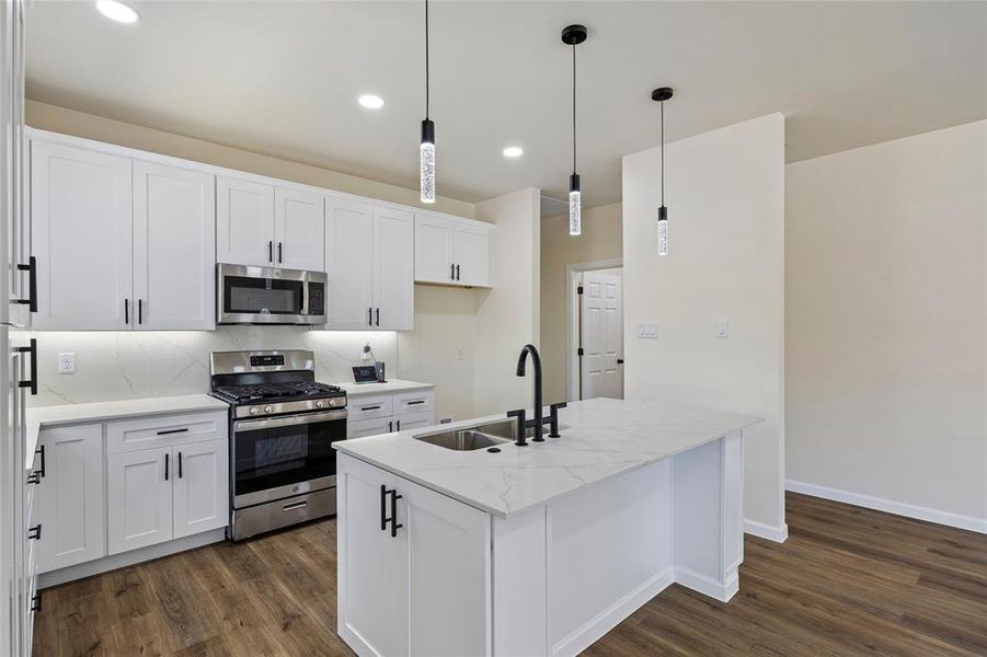 Furnished interior view inside a new home in , Fort Worth (Image 5).