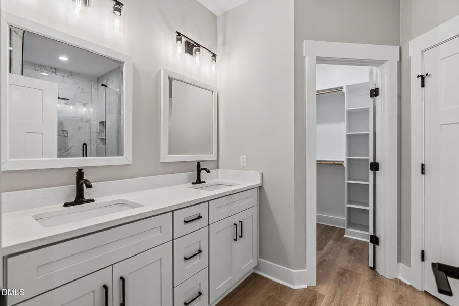 47-web-or-mls-DSC01797 47-web-or-mls-DSC01797