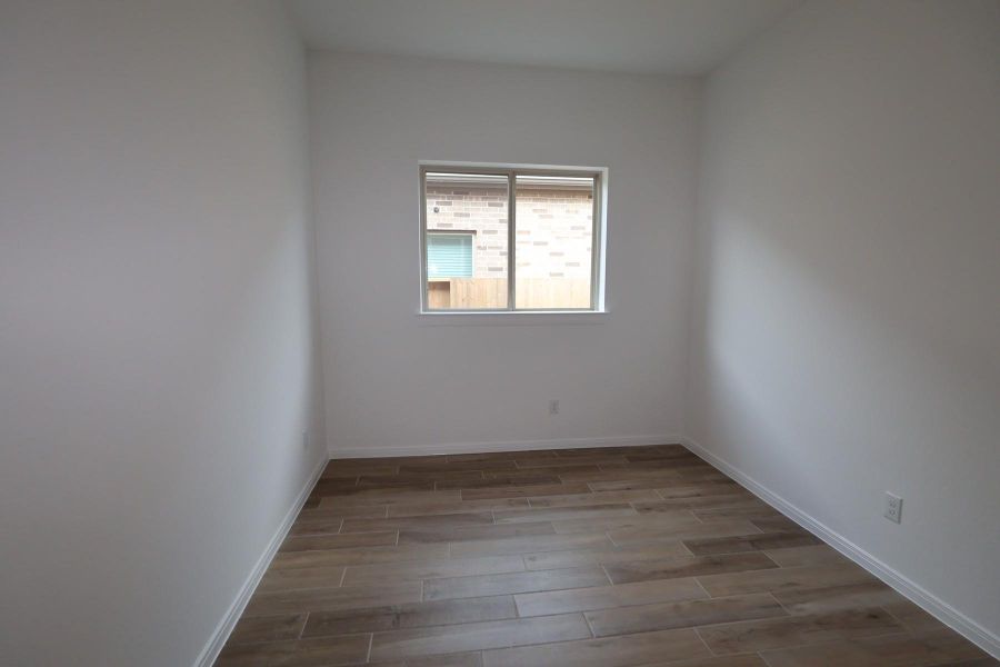 Spacious, unfurnished interior of a new home in Meridiana - Terrace Collection, Manvel (Image 5). Spacious, unfurnished interior of a new home in Meridiana - Terrace Collection, Manvel (Image 5).