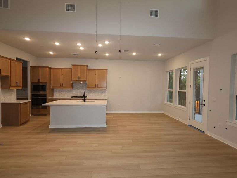 Image 31 of a home in Edgewood.