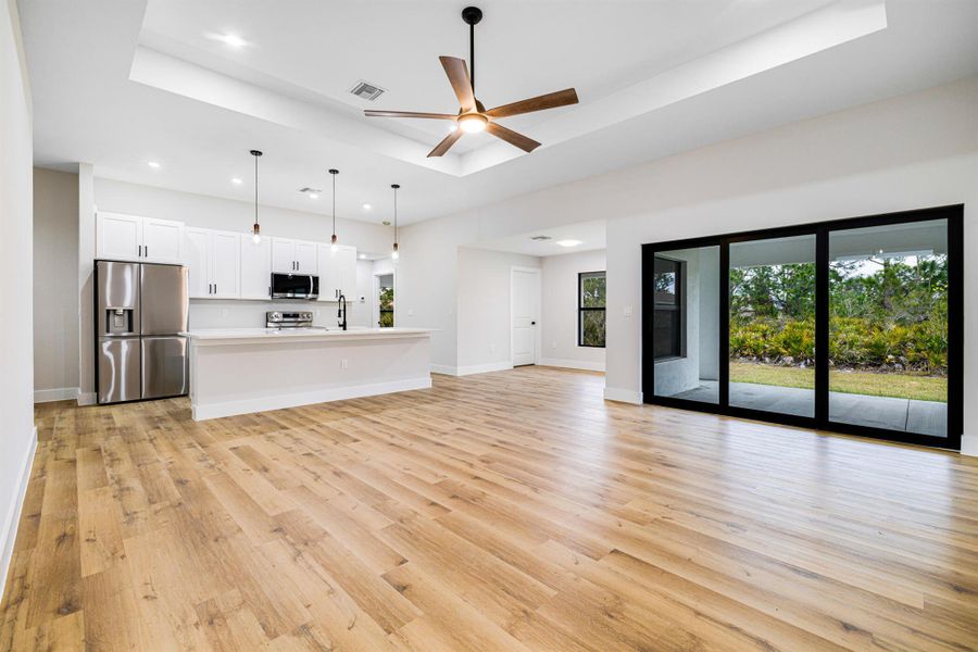 Spacious, unfurnished interior of a new home in , Lehigh Acres (Image 38).