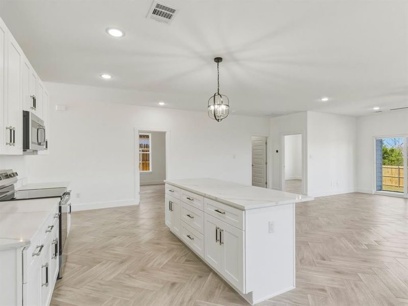 Furnished interior view inside a new home in , Granbury (Image 8).