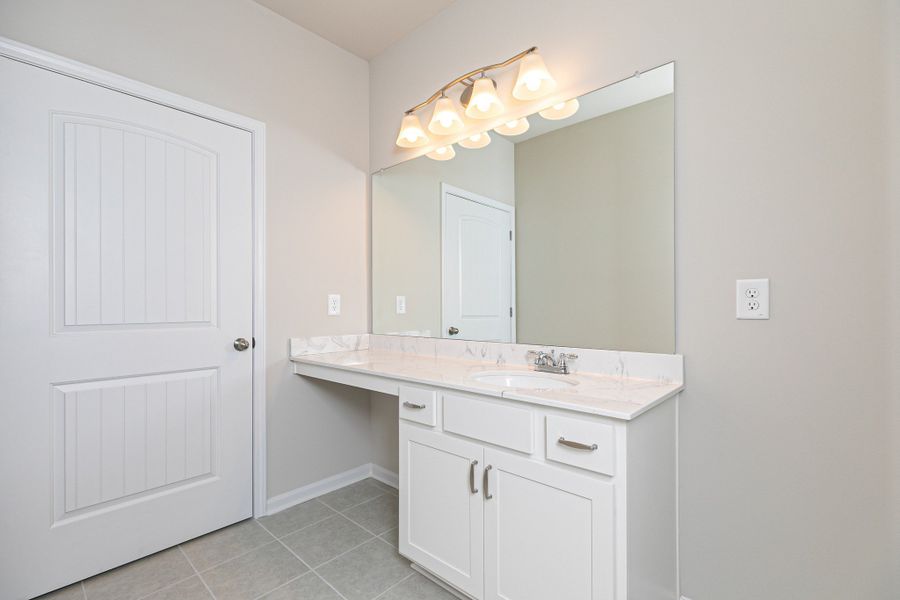 Furnished interior view inside a new home in Cantigny Park, Clarksville (Image 14).