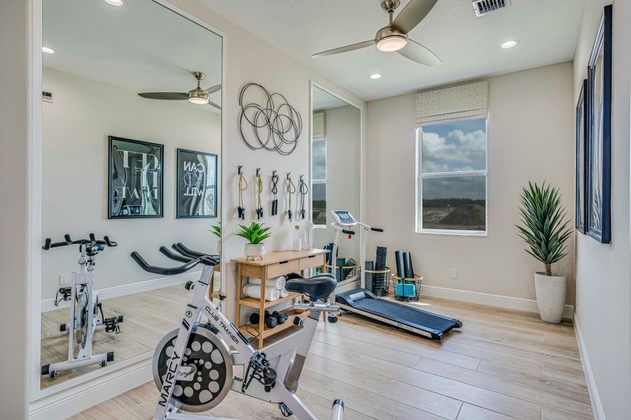 2D floor plan layout for the Willow Signature by GHO Homes in Belterra, Port St. Lucie, FL (Image 91).