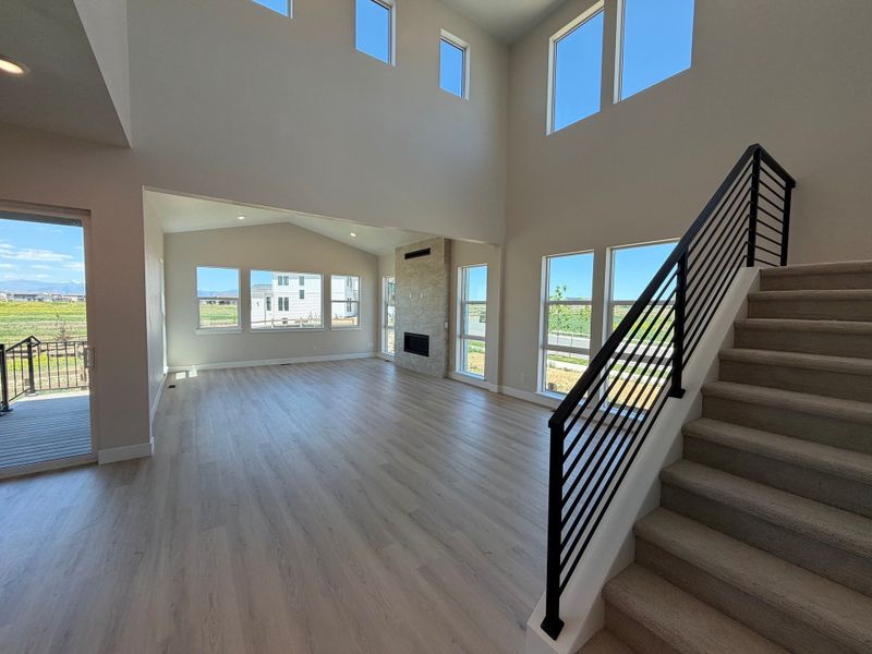 Spacious, unfurnished interior of a new home in Kitchel Lake at Serratoga Falls, Timnath (Image 6).