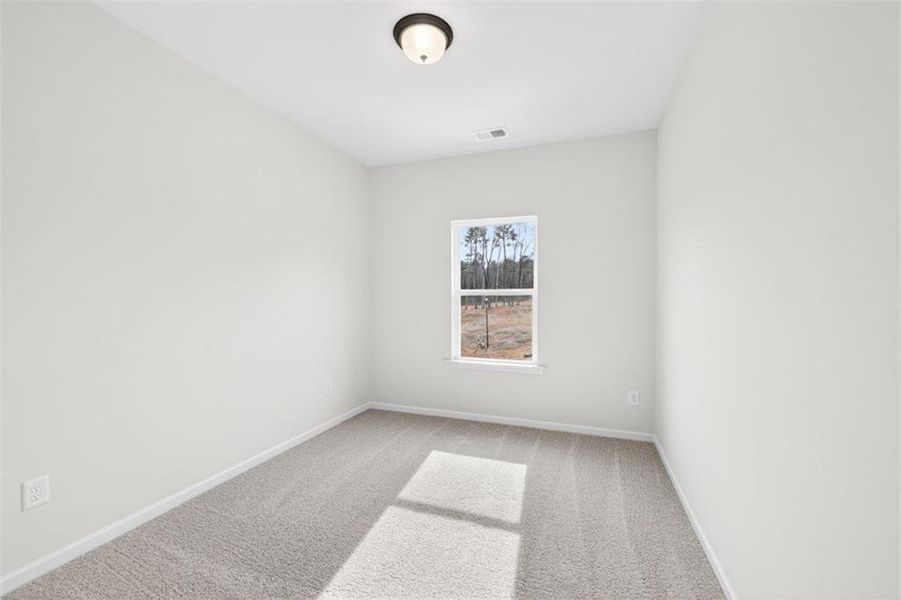 Spacious, unfurnished interior of a new home in Allen Manor, Hoschton (Image 26).