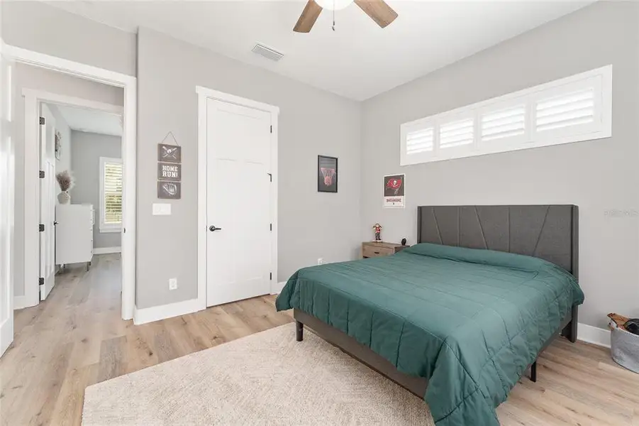 Furnished interior view inside a new home in , Oxford (Image 10).