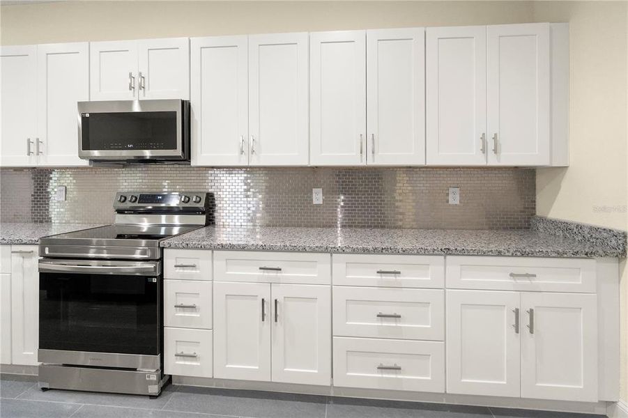 Furnished interior view inside a new home in , Lehigh Acres (Image 8).