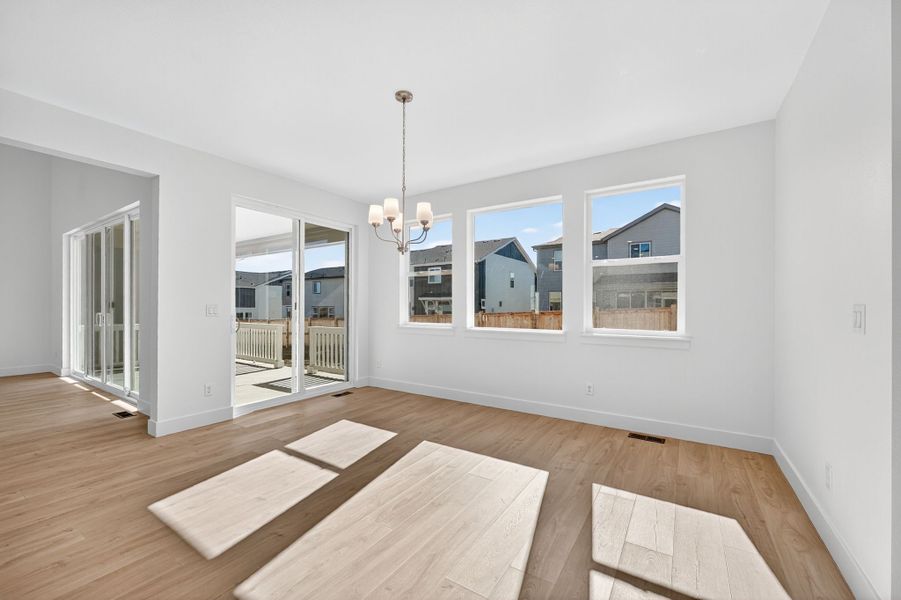 Spacious, unfurnished interior of a new home in Trailstone, Arvada (Image 17).
