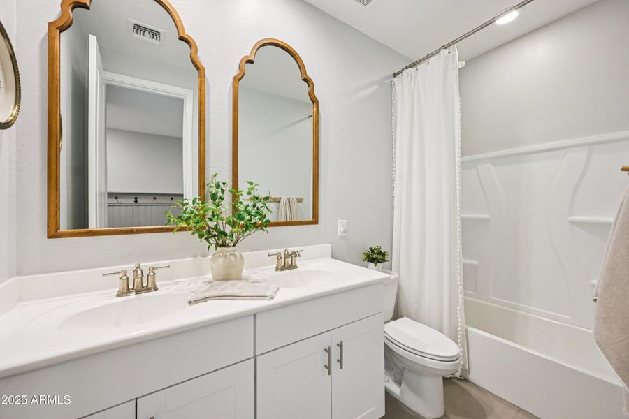 18-print-W Country Club Trl-S2511-031