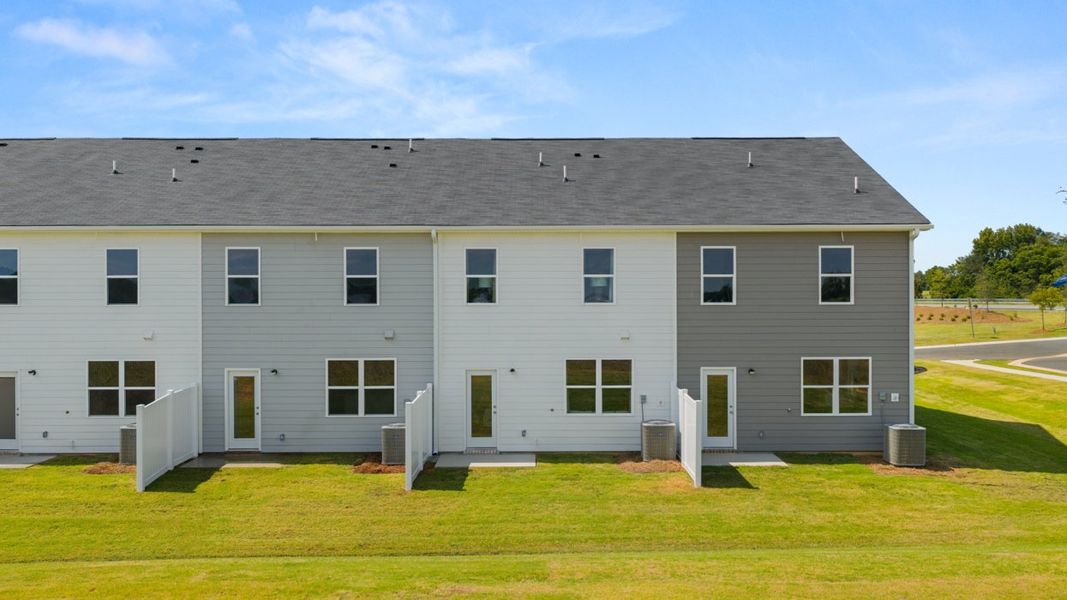 Exterior details and patio area of a home in Weatherstone, Grovetown (Image 28).