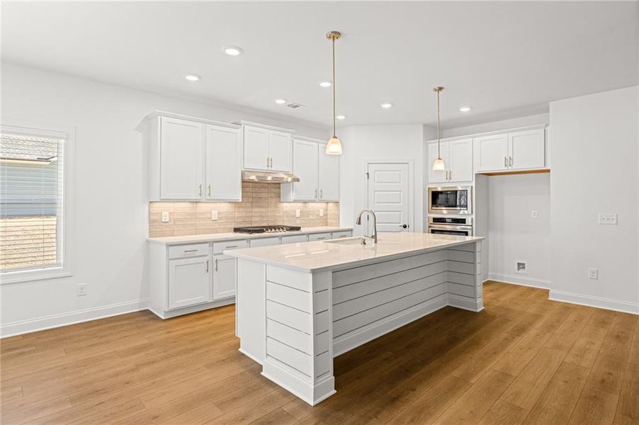 Furnished interior view inside a new home in Red Oak Ridge, Loganville (Image 7).