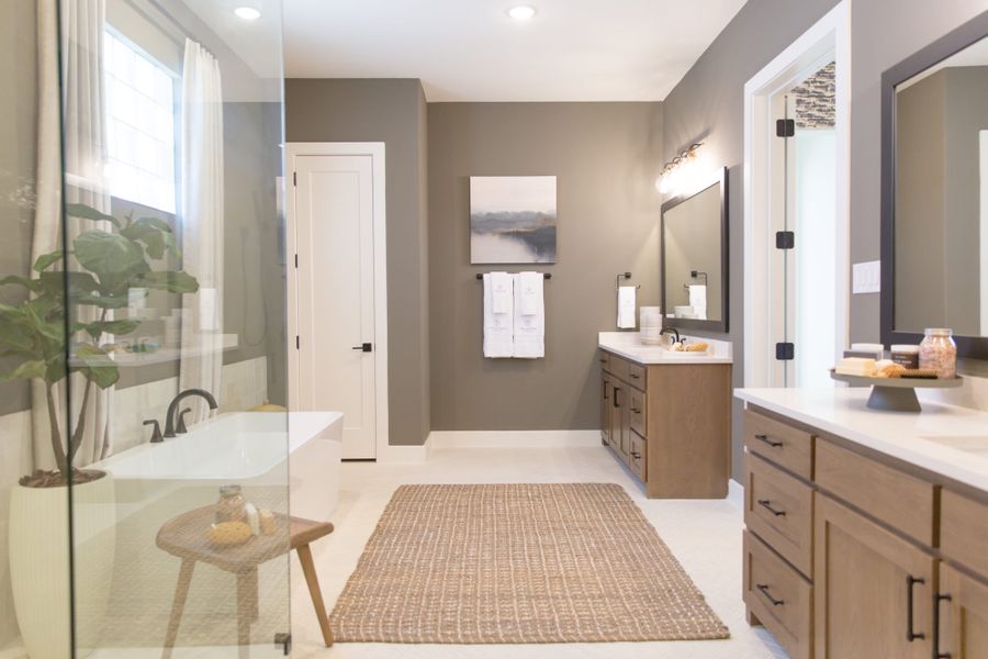 Representative furnished interior of a home built from the 5531 by Tradition Homes in Windsong Ranch, Prosper (Image 39).