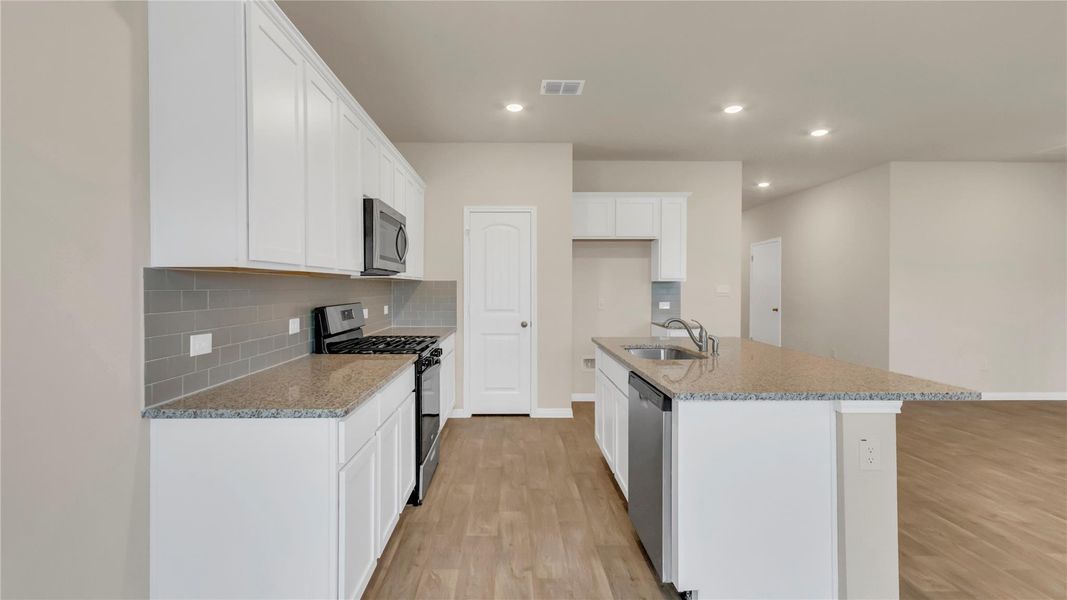 Image 30 of a home in Carillon.