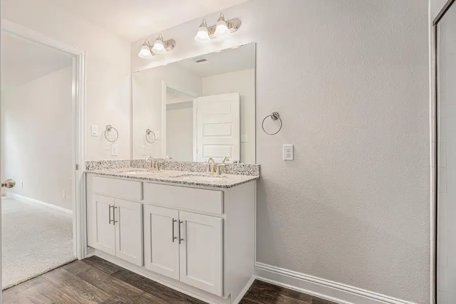 Furnished interior view inside a new home in Kiber Reserve, Angleton (Image 10).
