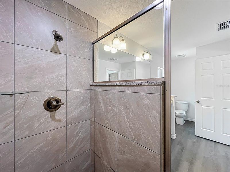 Close-up of interior finishes inside a home in , Dunnellon (Image 14).