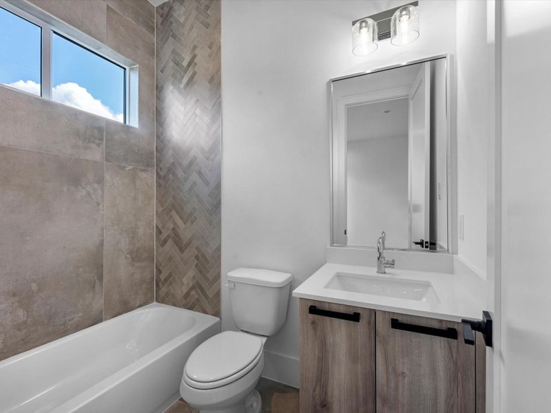 Furnished interior view inside a new home in , Houston (Image 33).