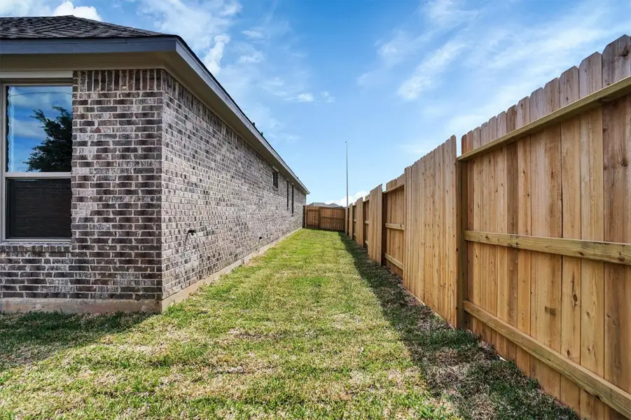 Image 27 of a home in Sunterra 50s. Image 27 of a home in Sunterra 50s.