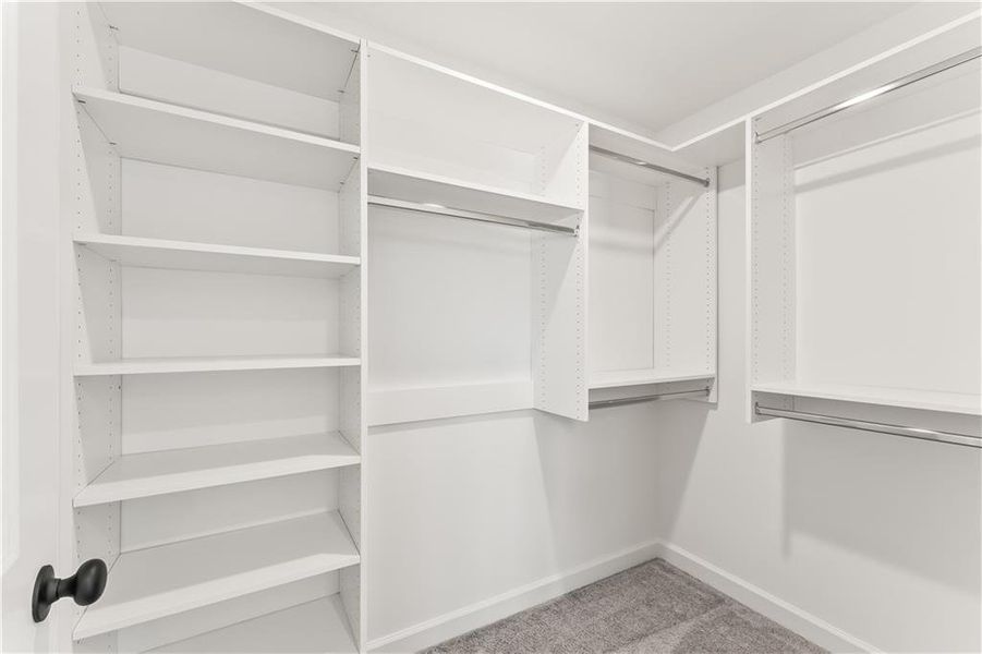 Spacious, unfurnished interior of a new home in East Park Village, Kennesaw (Image 20). Spacious, unfurnished interior of a new home in East Park Village, Kennesaw (Image 20).