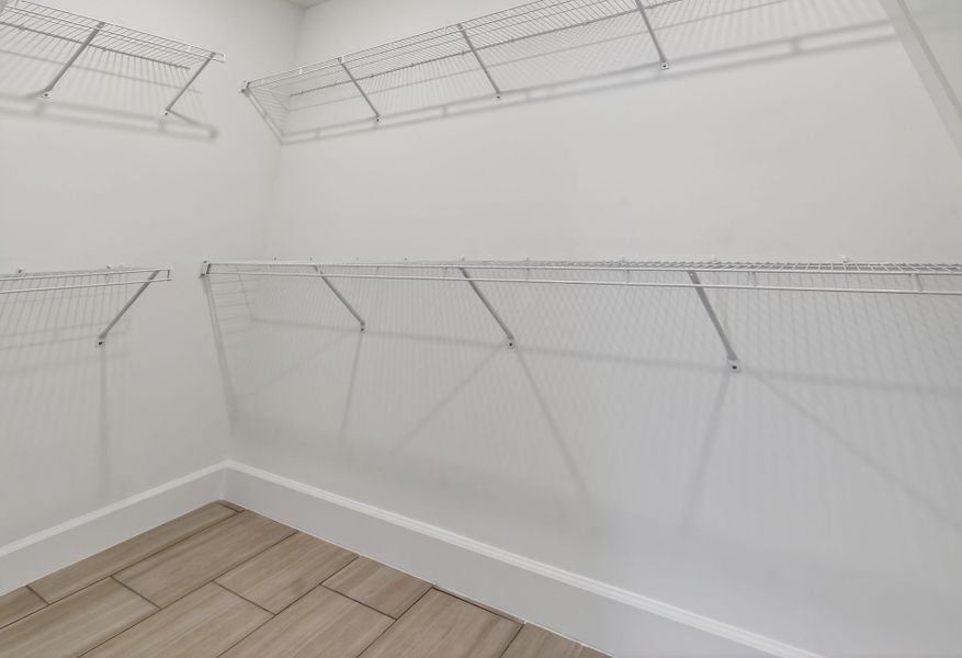 Spacious, unfurnished interior of a new home in Costa Pointe, Vero Beach (Image 26).