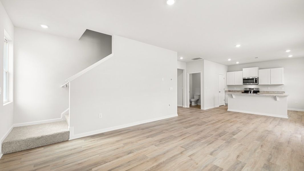 Representative unfurnished interior of a home built from the Penwell by D.R. Horton in Oakleigh Glen, Dallas (Image 14).