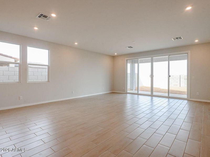 13_Rancho-Vista_Surprise_AZ-Affordable-N