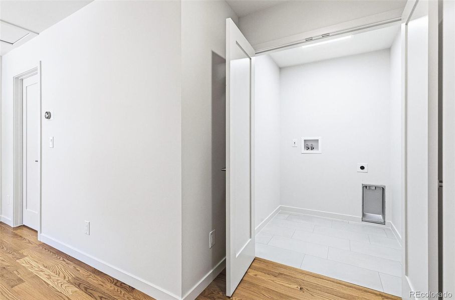 Spacious, unfurnished interior of a new home in , Denver (Image 22).