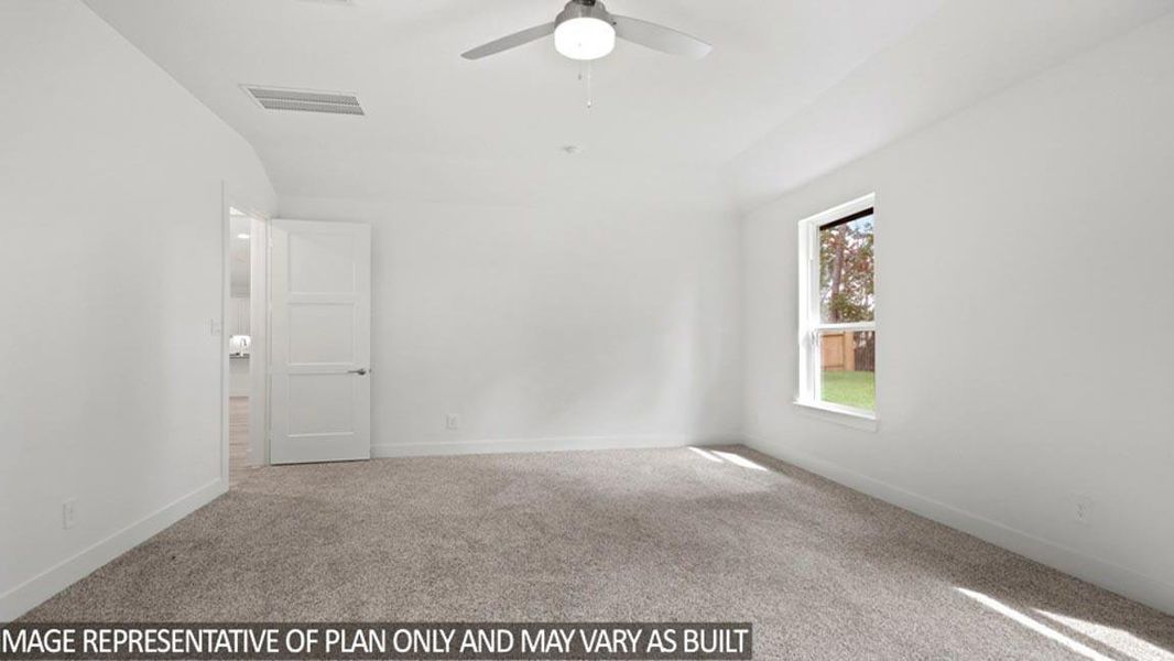 Spacious, unfurnished interior of a new home in Riverside Estates, Baytown (Image 8).