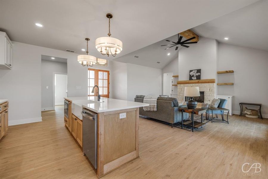 Furnished interior view inside a new home in , Abilene (Image 10).