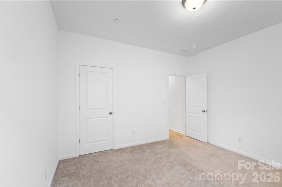 Spacious, unfurnished interior of a new home in Spring Meadow, Concord (Image 27).