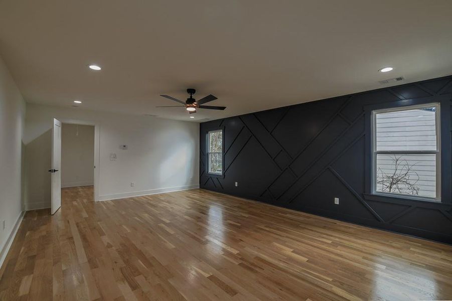Spacious, unfurnished interior of a new home in , Atlanta (Image 18).