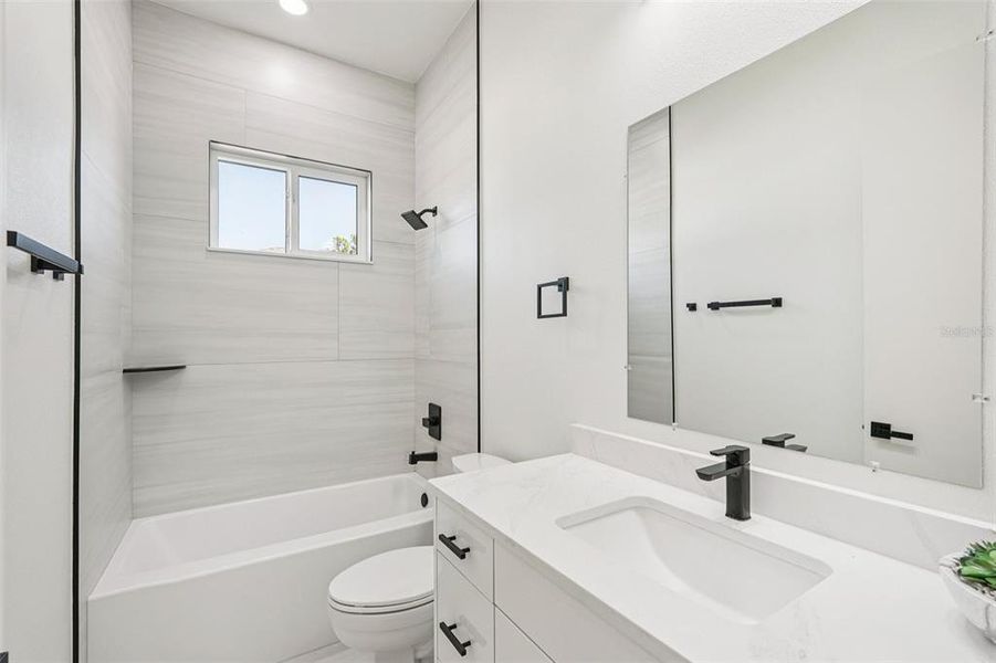 Furnished interior view inside a new home in , Port Charlotte (Image 15).