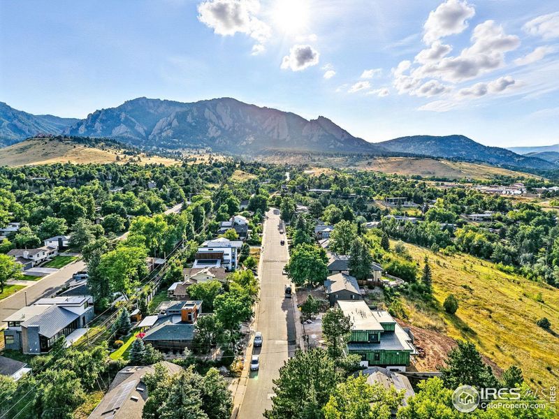 Image 43 of a home in .