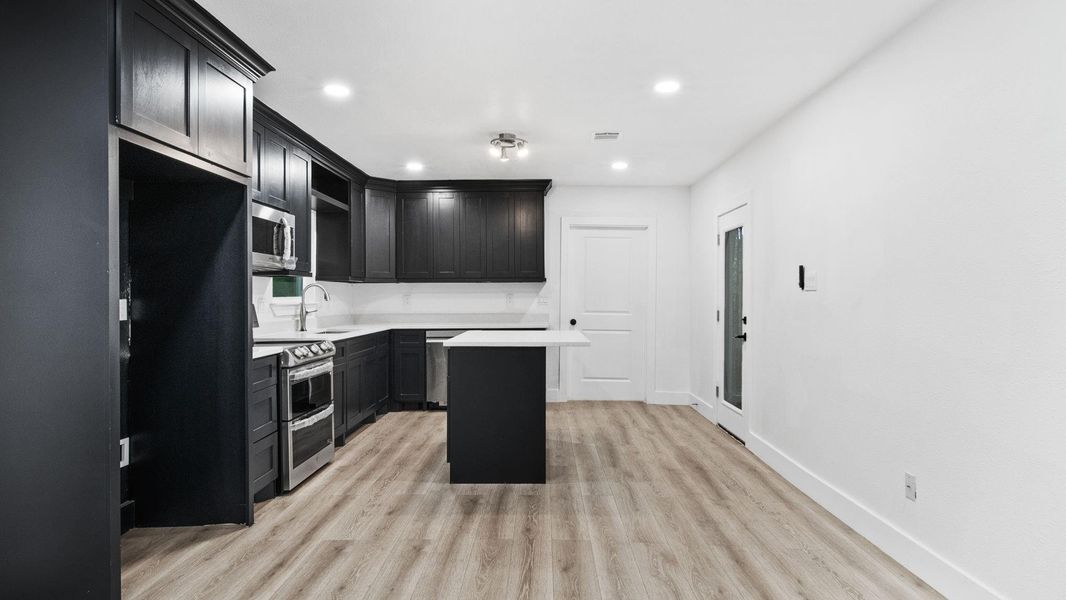Furnished interior view inside a new home in , Waller (Image 6). Furnished interior view inside a new home in , Waller (Image 6).