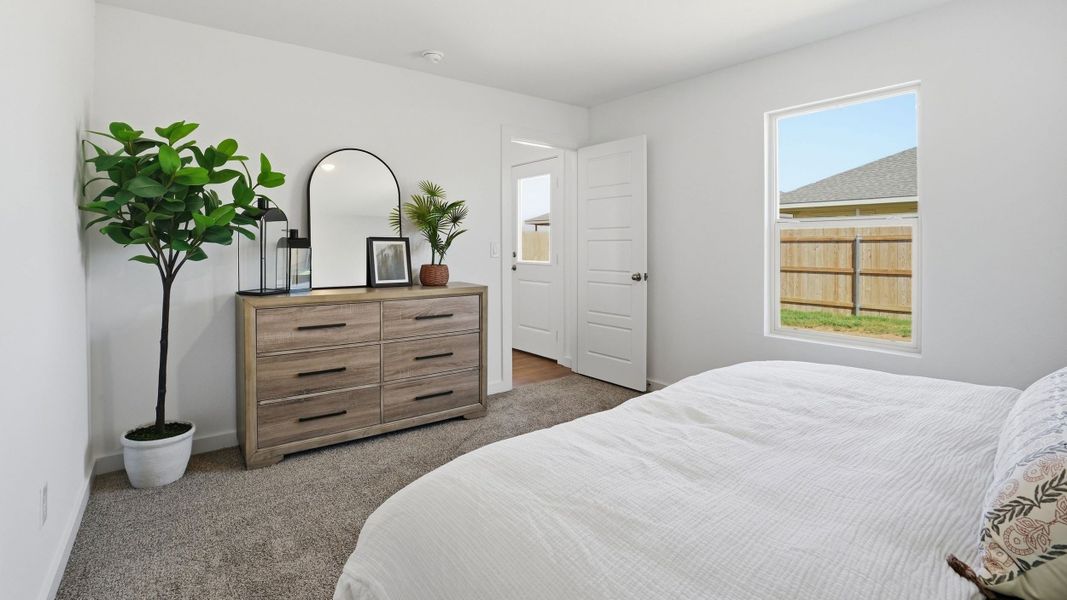 Furnished interior view inside a new home in Terra Vista, Lubbock (Image 10).