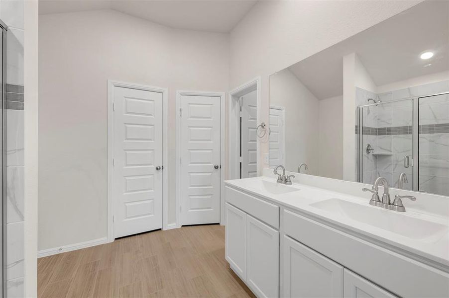 Furnished interior view inside a new home in Mobberly Farms, Pilot Point (Image 17).