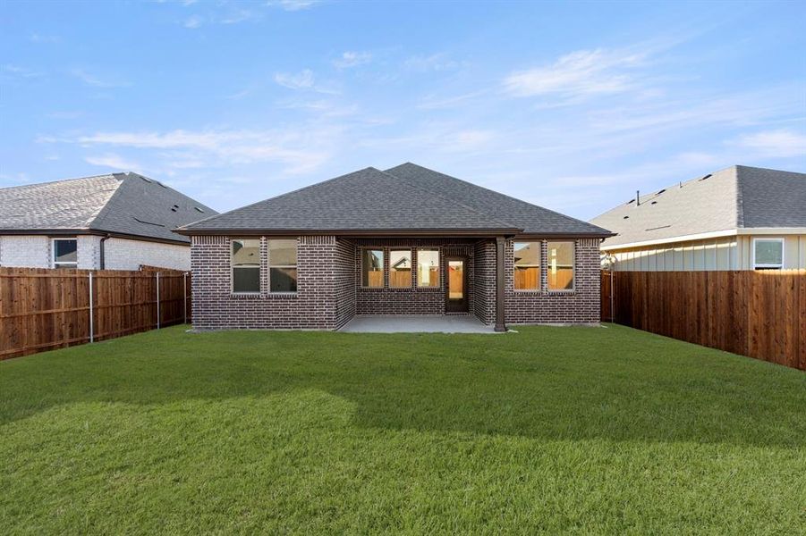 27. 1500 Eagle - Back