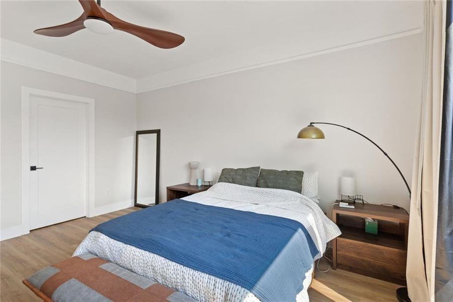 Furnished interior view inside a new home in , Atlanta (Image 35).